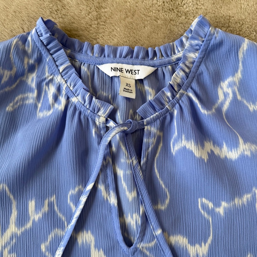 Nine West Blue and White Blouse Size XS